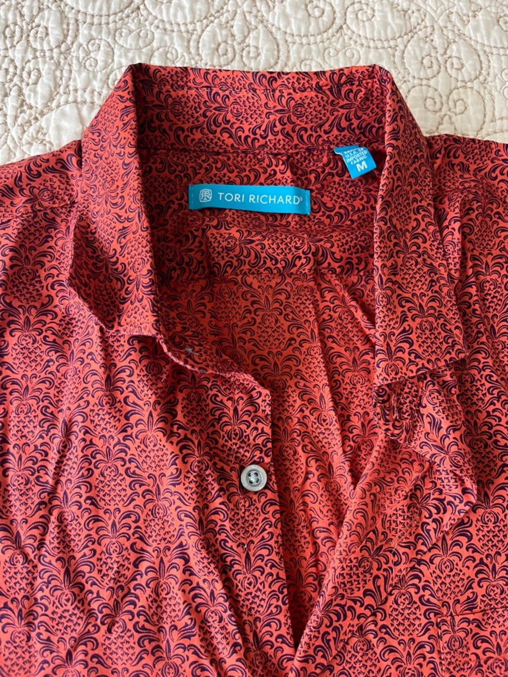 Tori Richard Men's Red Pineapple Print Short-Sleeve Button-Up Shirt